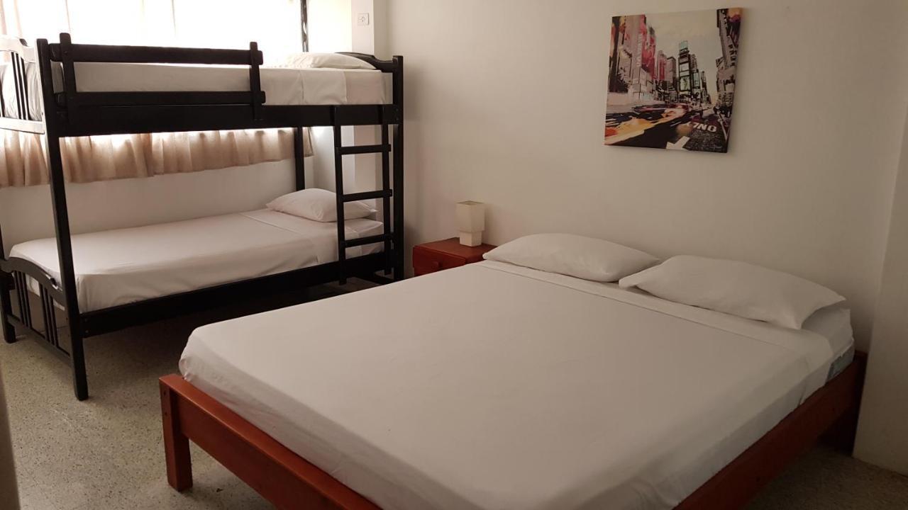 Chaqana Hostel Salinas  Eksteriør bilde