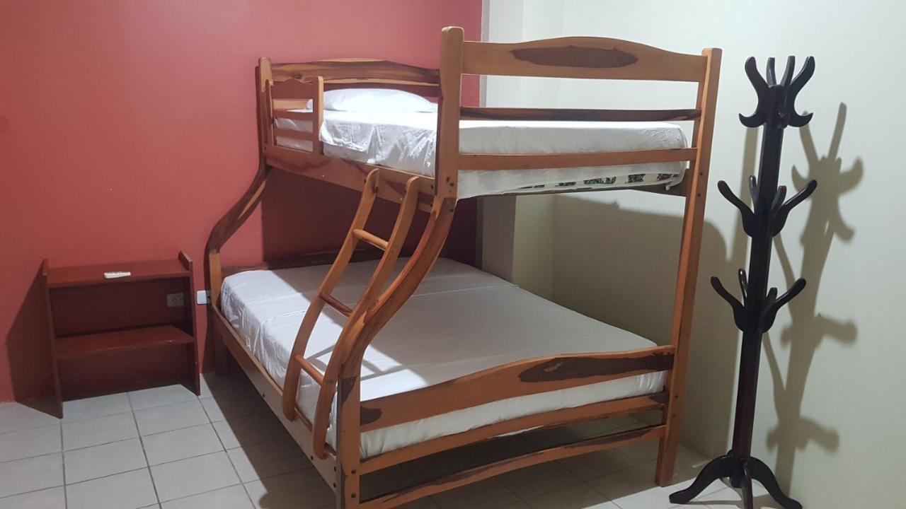 Chaqana Hostel Salinas  Eksteriør bilde