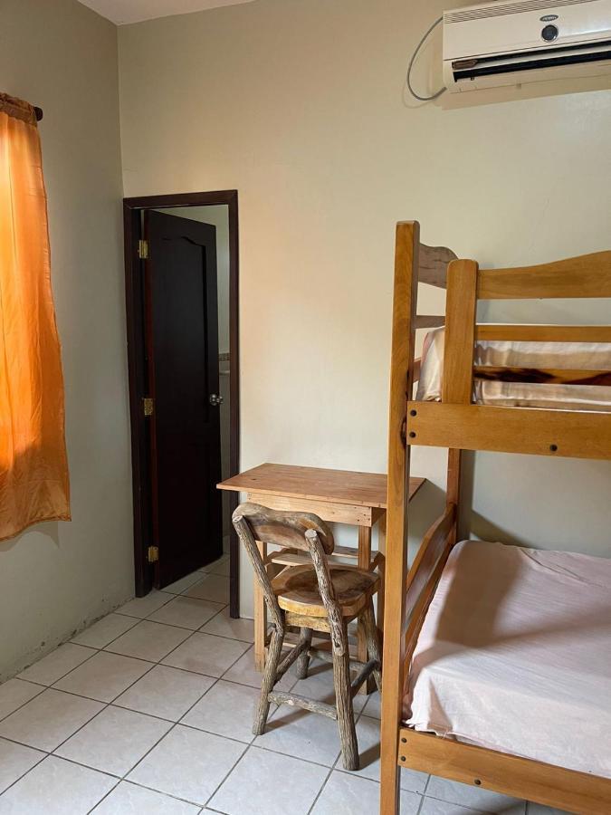 Chaqana Hostel Salinas  Eksteriør bilde